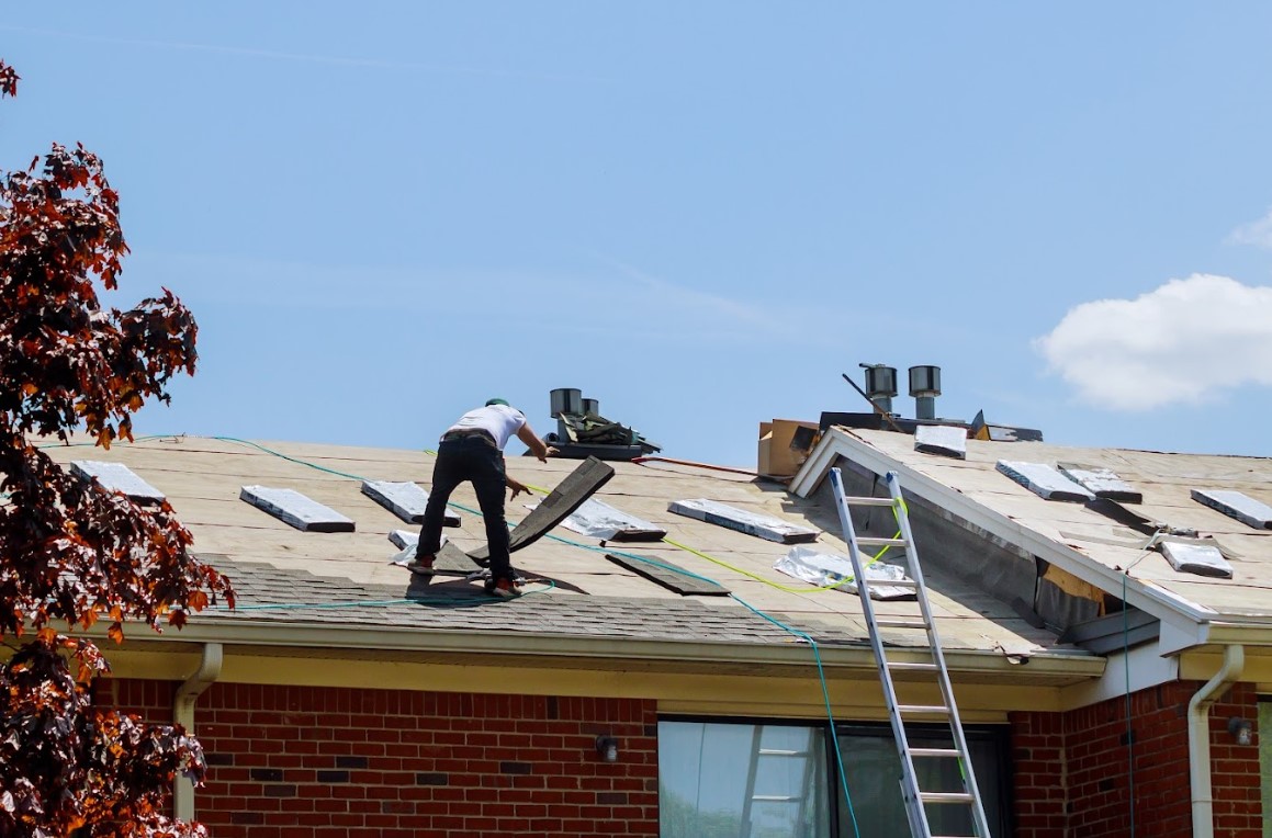 Should I Upgrade My Roof Before Storm Season in Florida? - Upgrade Roof Before Storm Season In Florida